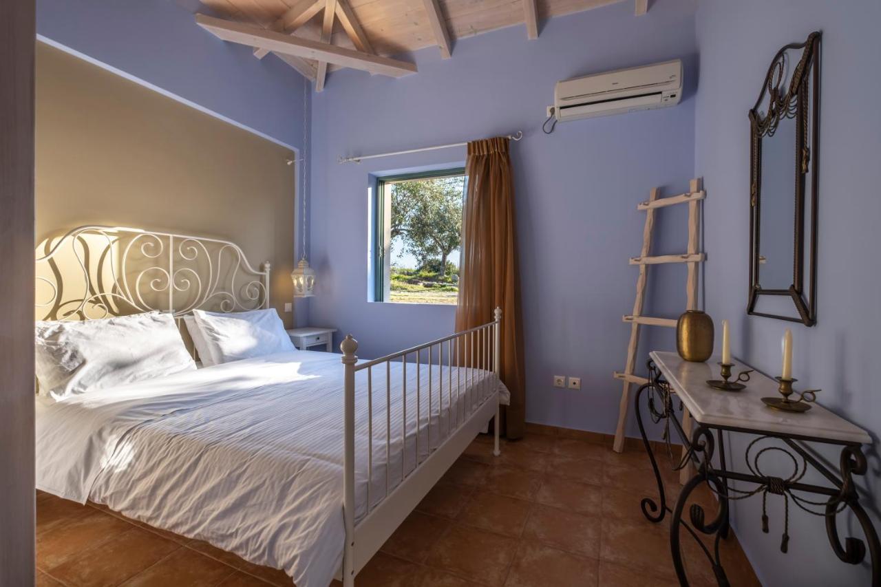 פיניקונטה Chamaloni Cottages מראה חיצוני תמונה