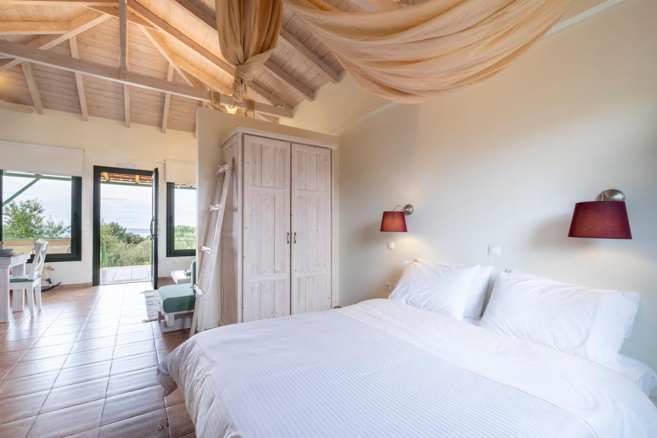 פיניקונטה Chamaloni Cottages מראה חיצוני תמונה