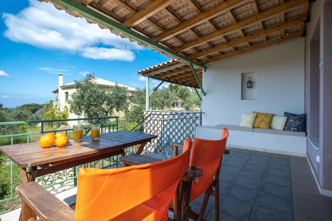 פיניקונטה Chamaloni Cottages מראה חיצוני תמונה