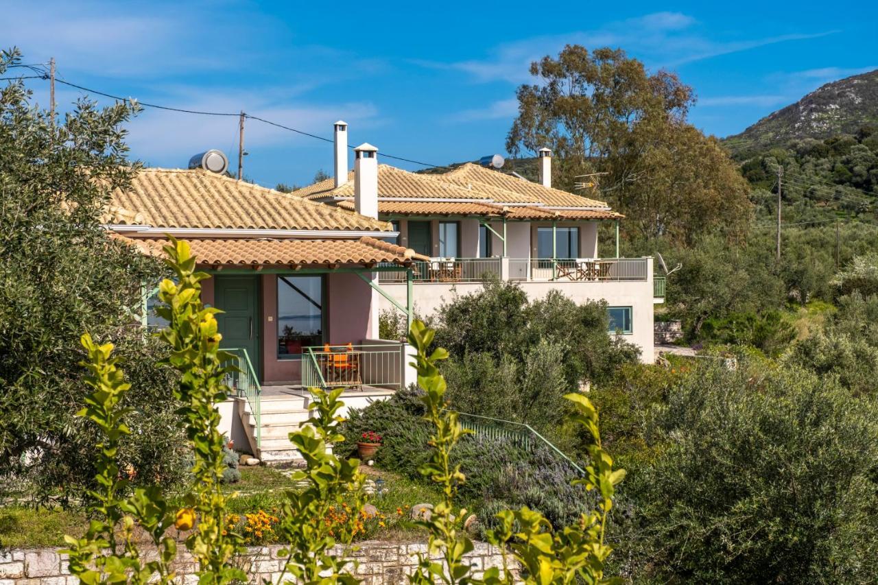 פיניקונטה Chamaloni Cottages מראה חיצוני תמונה